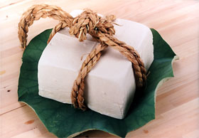 Kata Tofu (solid tofu)